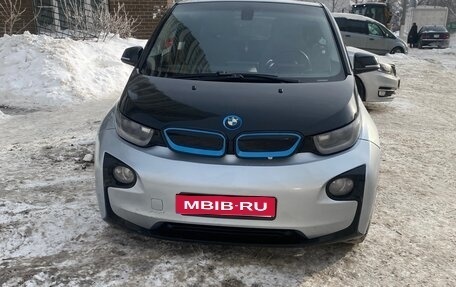 BMW i3 I01 рестайлинг, 2017 год, 1 000 000 рублей, 2 фотография