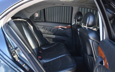 Mercedes-Benz E-Класс, 2004 год, 689 888 рублей, 21 фотография