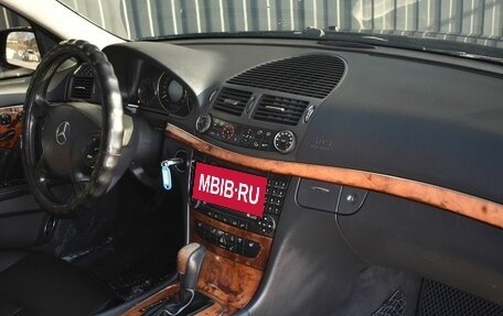 Mercedes-Benz E-Класс, 2004 год, 689 888 рублей, 19 фотография