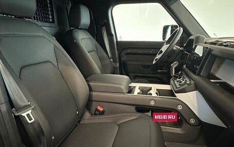 Land Rover Defender II, 2025 год, 17 490 000 рублей, 7 фотография