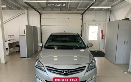 Hyundai Solaris II рестайлинг, 2016 год, 818 000 рублей, 3 фотография