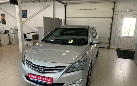 Hyundai Solaris II рестайлинг, 2016 год, 818 000 рублей, 5 фотография