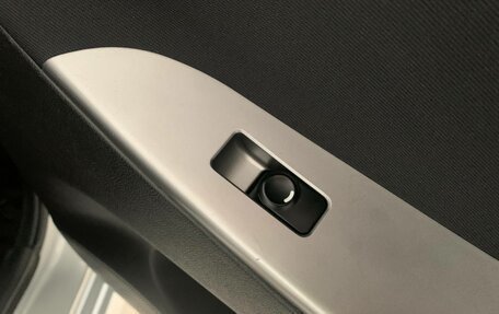 Hyundai Solaris II рестайлинг, 2016 год, 818 000 рублей, 30 фотография