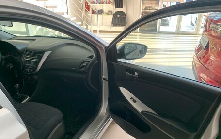 Hyundai Solaris II рестайлинг, 2016 год, 818 000 рублей, 31 фотография