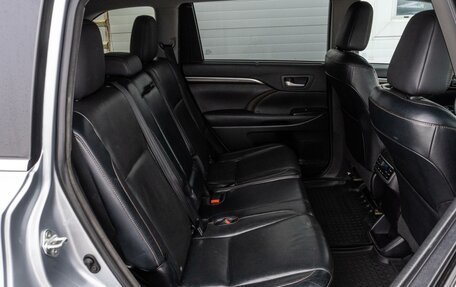 Toyota Highlander III, 2014 год, 3 100 000 рублей, 7 фотография