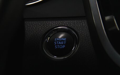 Toyota Camry, 2018 год, 2 650 000 рублей, 24 фотография