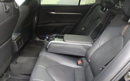 Toyota Camry, 2018 год, 2 650 000 рублей, 27 фотография