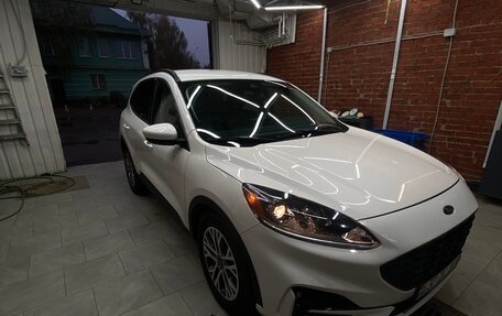 Ford Escape, 2021 год, 2 200 000 рублей, 9 фотография