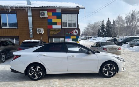 Hyundai Elantra, 2020 год, 2 200 000 рублей, 2 фотография