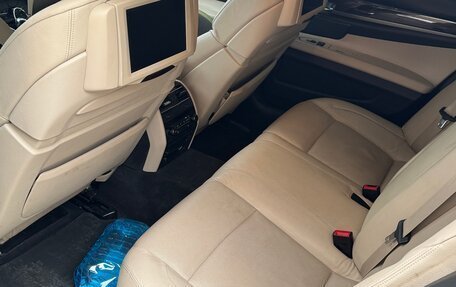 BMW 7 серия, 2011 год, 1 580 000 рублей, 6 фотография