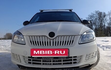 Skoda Fabia II, 2011 год, 320 000 рублей, 3 фотография