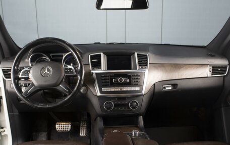 Mercedes-Benz GL-Класс, 2014 год, 3 180 000 рублей, 6 фотография