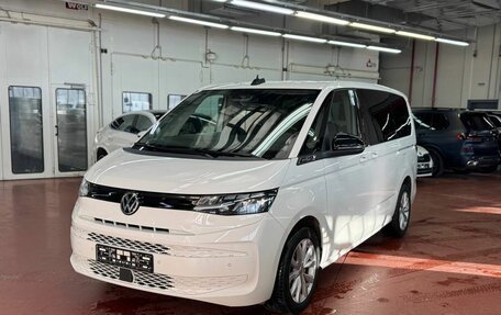 Volkswagen Multivan, 2022 год, 7 250 000 рублей, 2 фотография