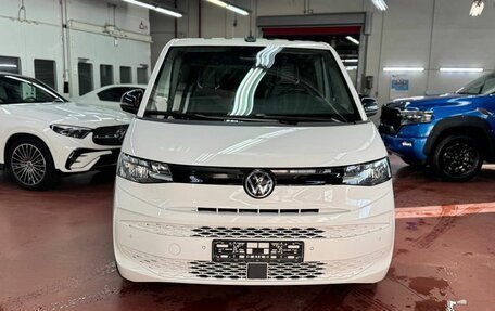 Volkswagen Multivan, 2022 год, 7 250 000 рублей, 3 фотография