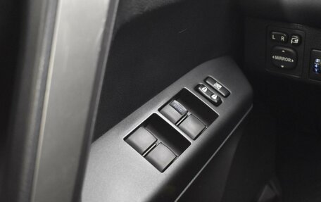 Toyota RAV4, 2016 год, 2 498 900 рублей, 23 фотография