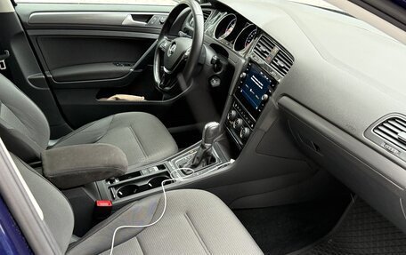 Volkswagen Golf VII, 2018 год, 2 200 000 рублей, 20 фотография