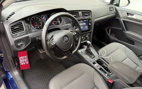 Volkswagen Golf VII, 2018 год, 2 200 000 рублей, 29 фотография