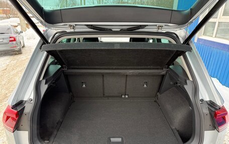 Volkswagen Tiguan II, 2017 год, 2 050 000 рублей, 19 фотография