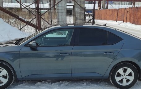 Skoda Superb III рестайлинг, 2019 год, 2 140 000 рублей, 5 фотография