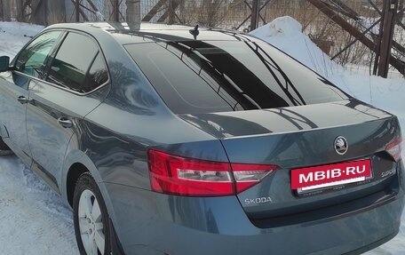 Skoda Superb III рестайлинг, 2019 год, 2 140 000 рублей, 7 фотография