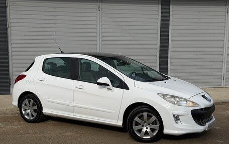 Peugeot 308 II, 2011 год, 619 999 рублей, 1 фотография