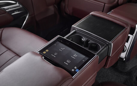 Land Rover Range Rover IV рестайлинг, 2025 год, 26 150 000 рублей, 31 фотография