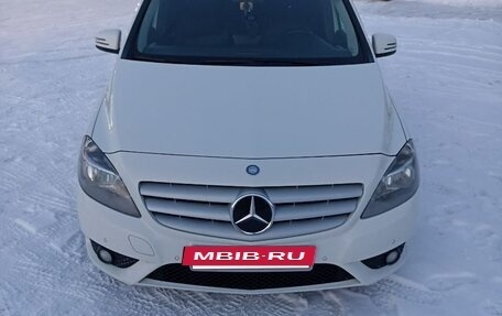 Mercedes-Benz B-Класс, 2012 год, 1 200 000 рублей, 5 фотография