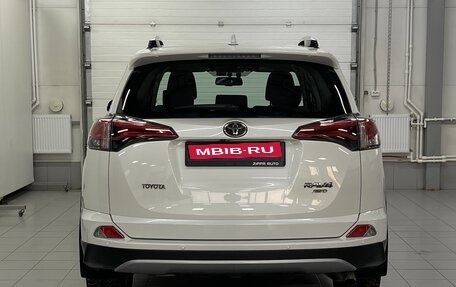 Toyota RAV4, 2017 год, 2 249 000 рублей, 5 фотография