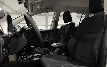 Toyota RAV4, 2017 год, 2 249 000 рублей, 19 фотография