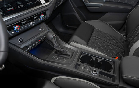 Audi Q3, 2025 год, 5 225 000 рублей, 15 фотография