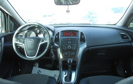 Opel Astra J, 2010 год, 620 000 рублей, 7 фотография