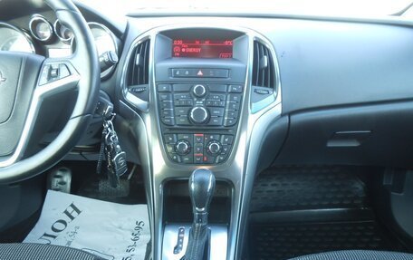 Opel Astra J, 2010 год, 620 000 рублей, 11 фотография