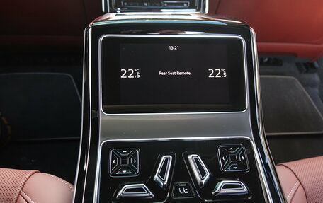 Audi A8, 2025 год, 17 999 000 рублей, 24 фотография