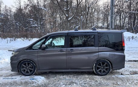 Honda Stepwgn IV, 2018 год, 2 400 000 рублей, 5 фотография