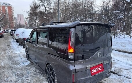 Honda Stepwgn IV, 2018 год, 2 400 000 рублей, 8 фотография