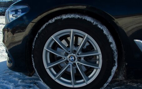 BMW 5 серия, 2018 год, 3 300 000 рублей, 10 фотография