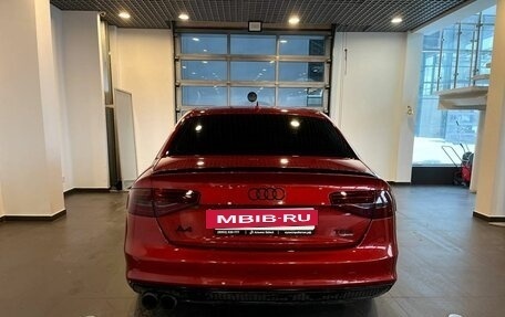 Audi A4, 2013 год, 1 300 000 рублей, 4 фотография