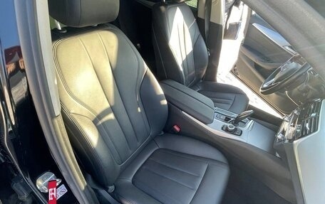 BMW 5 серия, 2018 год, 3 300 000 рублей, 14 фотография