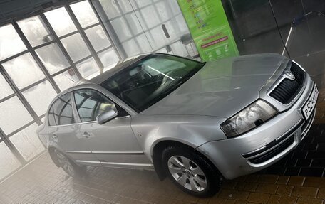 Skoda Superb III рестайлинг, 2006 год, 420 000 рублей, 2 фотография