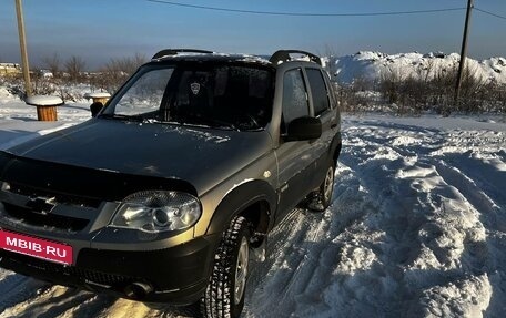 Chevrolet Niva I рестайлинг, 2013 год, 430 000 рублей, 2 фотография