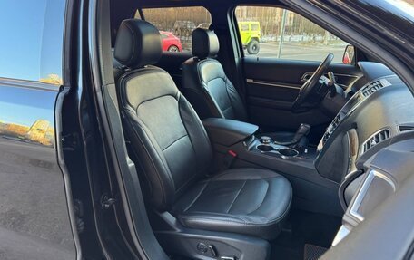 Ford Explorer VI, 2017 год, 2 760 000 рублей, 13 фотография