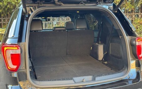 Ford Explorer VI, 2017 год, 2 760 000 рублей, 11 фотография