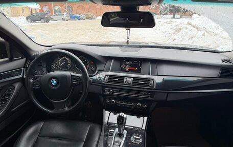 BMW 5 серия, 2015 год, 1 555 000 рублей, 5 фотография