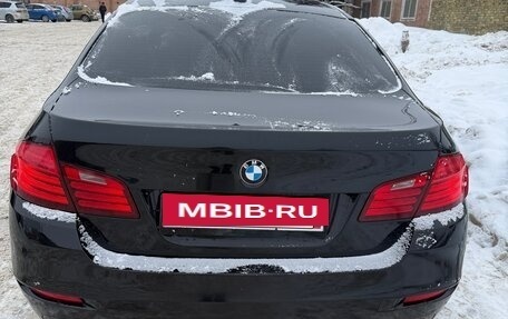 BMW 5 серия, 2015 год, 1 555 000 рублей, 2 фотография
