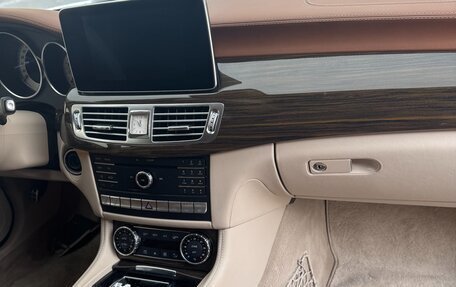 Mercedes-Benz CLS, 2015 год, 4 500 000 рублей, 9 фотография