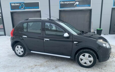 Renault Sandero I, 2012 год, 590 000 рублей, 2 фотография