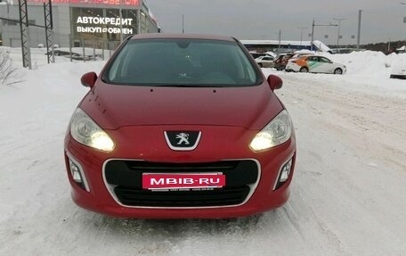 Peugeot 308 II, 2011 год, 410 000 рублей, 3 фотография