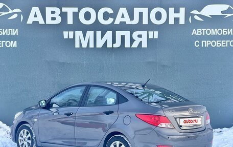 Hyundai Solaris II рестайлинг, 2013 год, 775 000 рублей, 4 фотография