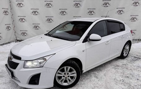 Chevrolet Cruze II, 2013 год, 715 000 рублей, 2 фотография