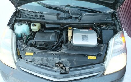 Toyota Prius, 2006 год, 490 000 рублей, 9 фотография